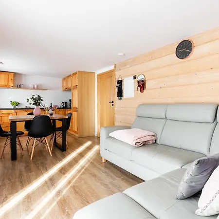 4 Seasons Chalet Zakopane