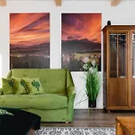 4 Seasons Chalet *
